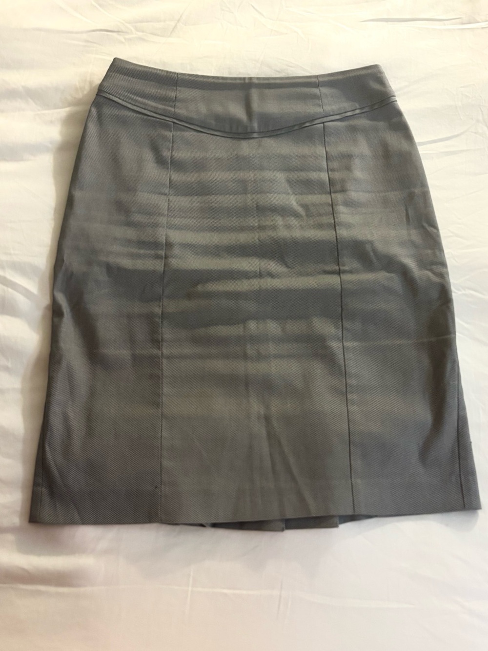 Grey skirt